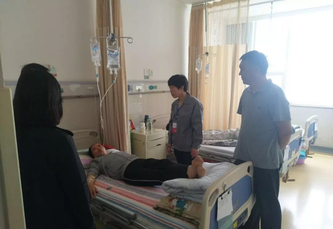 美廚公司工會、愛心基金會聯(lián)合湖濱鎮(zhèn)總工會走(圖1)