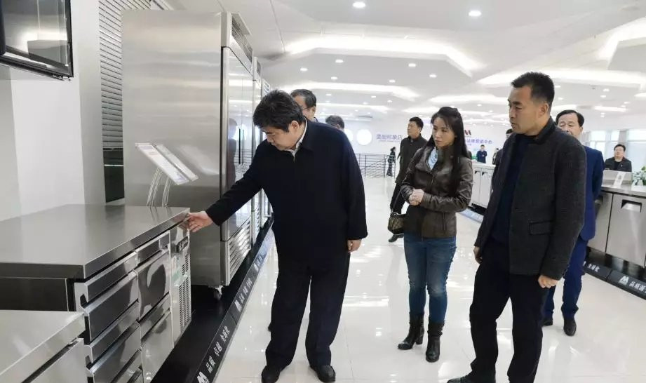 市委常委、統(tǒng)戰(zhàn)部部長李家良陪同客人到濱州市(圖3)